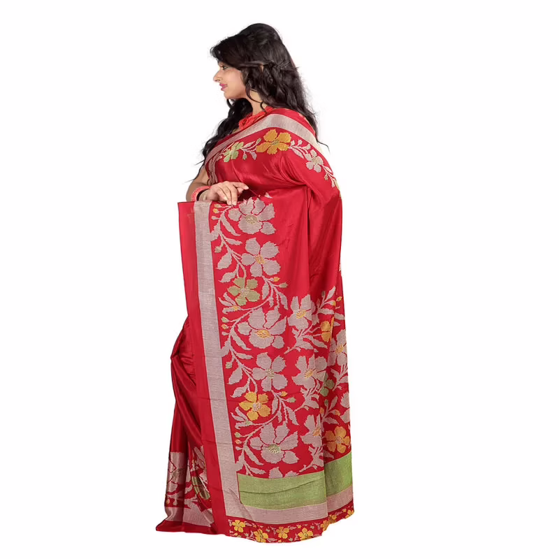 Lookslady Printed Red Crepe saree - Image 4