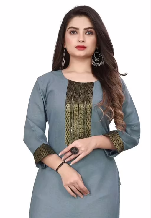 Aagyeyi Petite Three Quarter Sleeves Kurtis