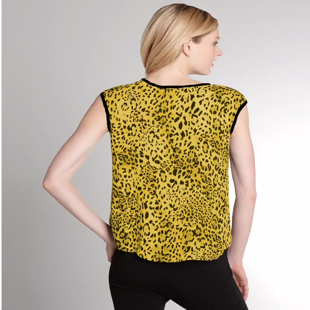50% Off On Animal Print Sleeveless Top - Image 2