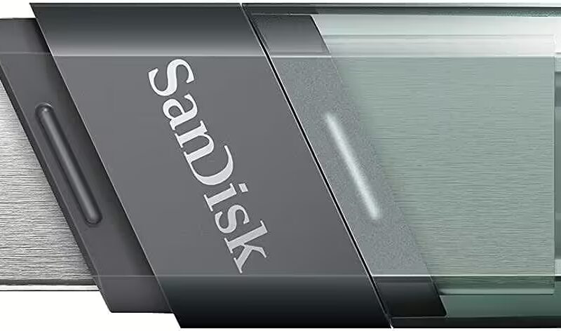 SanDisk iXpand Flash Drive Flip 64 GB OTG Drive??(Silver, Type A to Lightning)