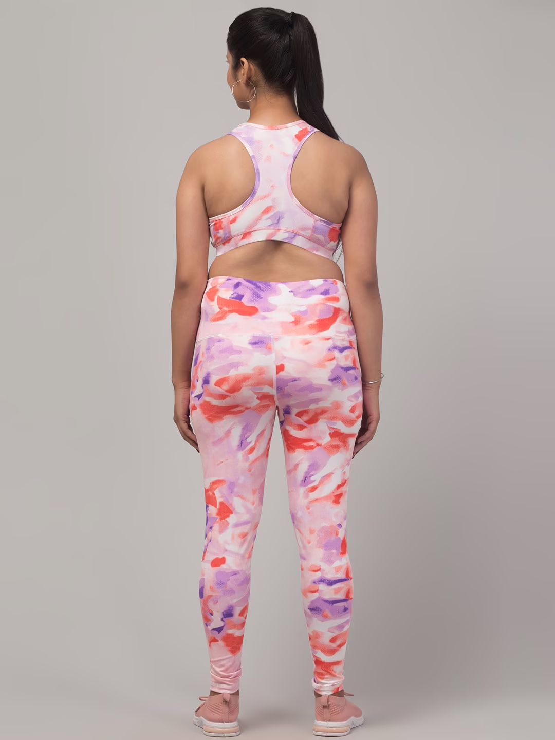 Stylish Printed Women Gym Tights and Bra Set - Image 3