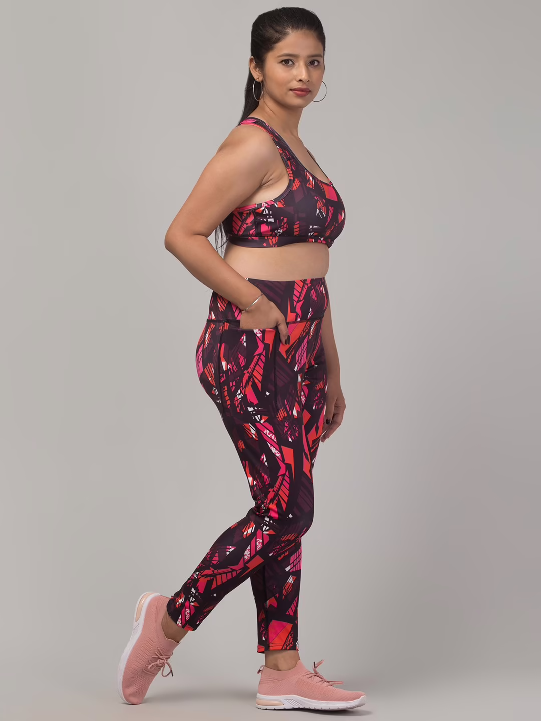 Classy Printed Women Gym Tights and Bra Set