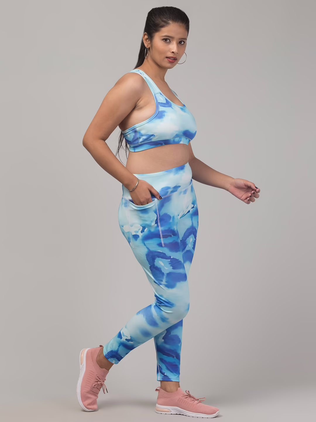 Sky Blue Printed Women Gym Tights and Bra Set - Image 3